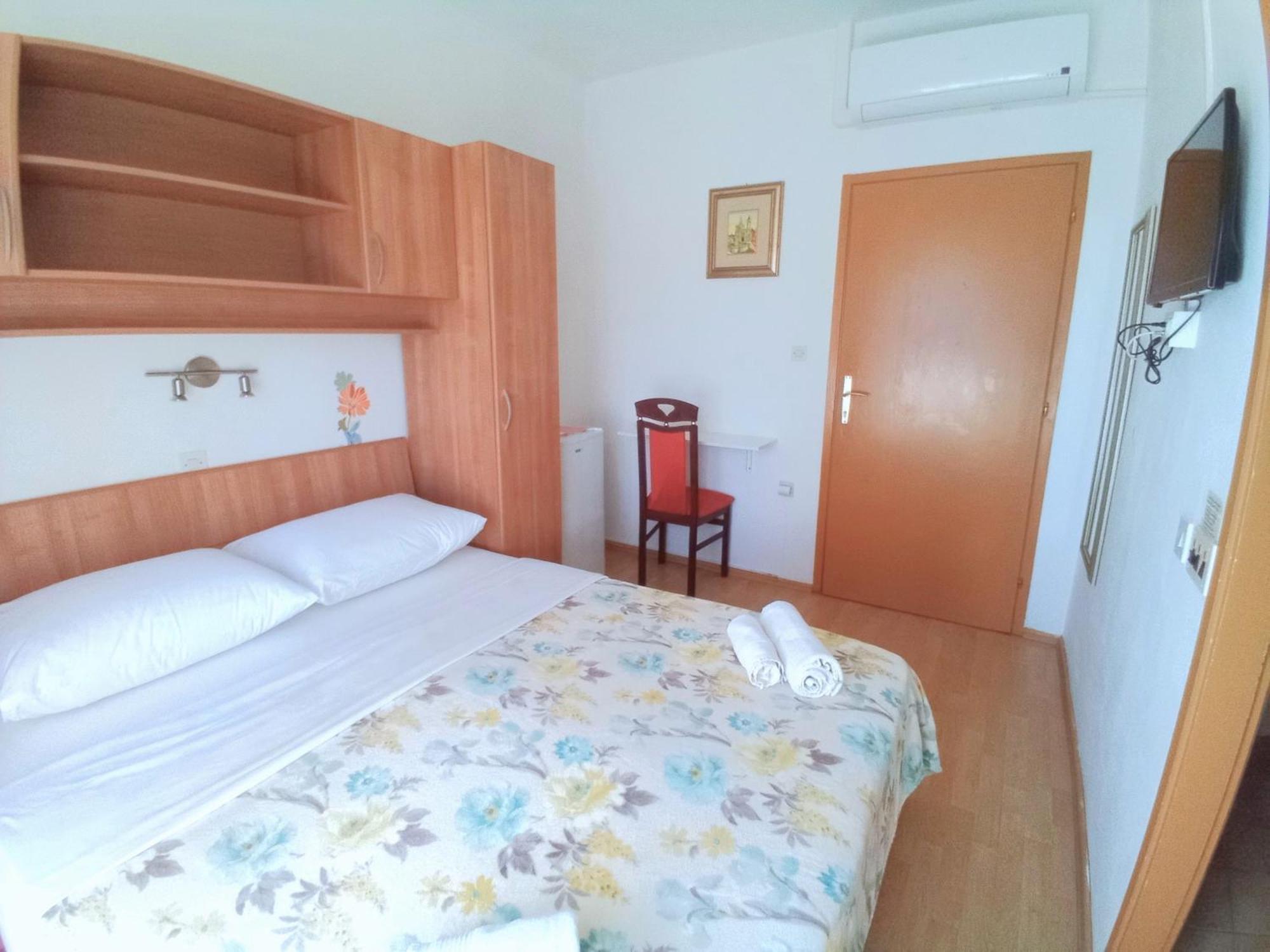 Guesthouse Cecilia Malinska Cameră foto
