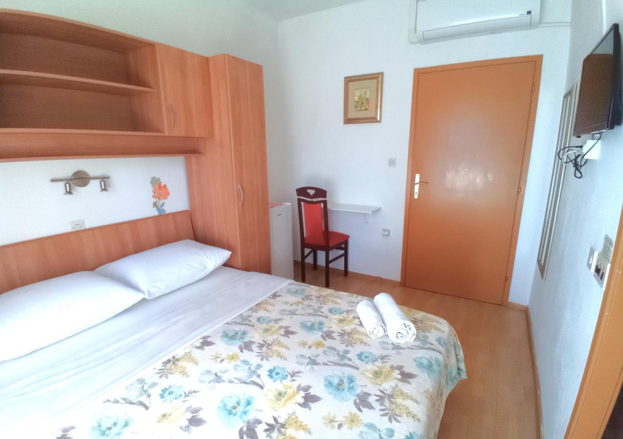 Guesthouse Cecilia Malinska Cameră foto